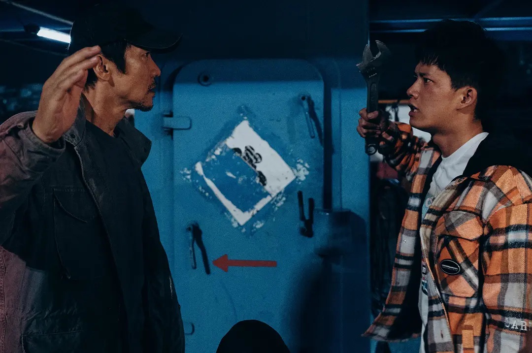 向光花盛开_向光花盛开 影片分析 网络约S群体