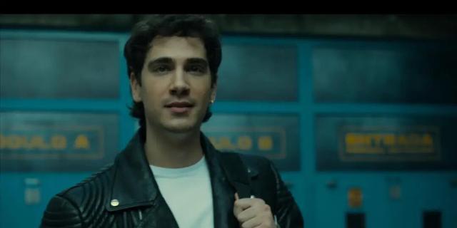 亿万地堡_全球富豪地下避难所_亿万地堡