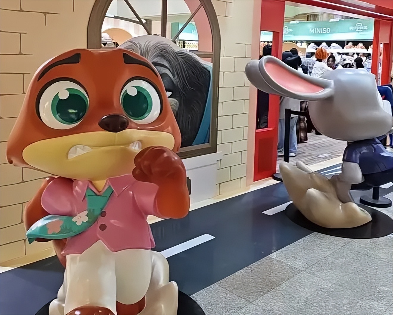 疯狂动物城2_疯狂动物城2口碑两极分化_中文配音争议