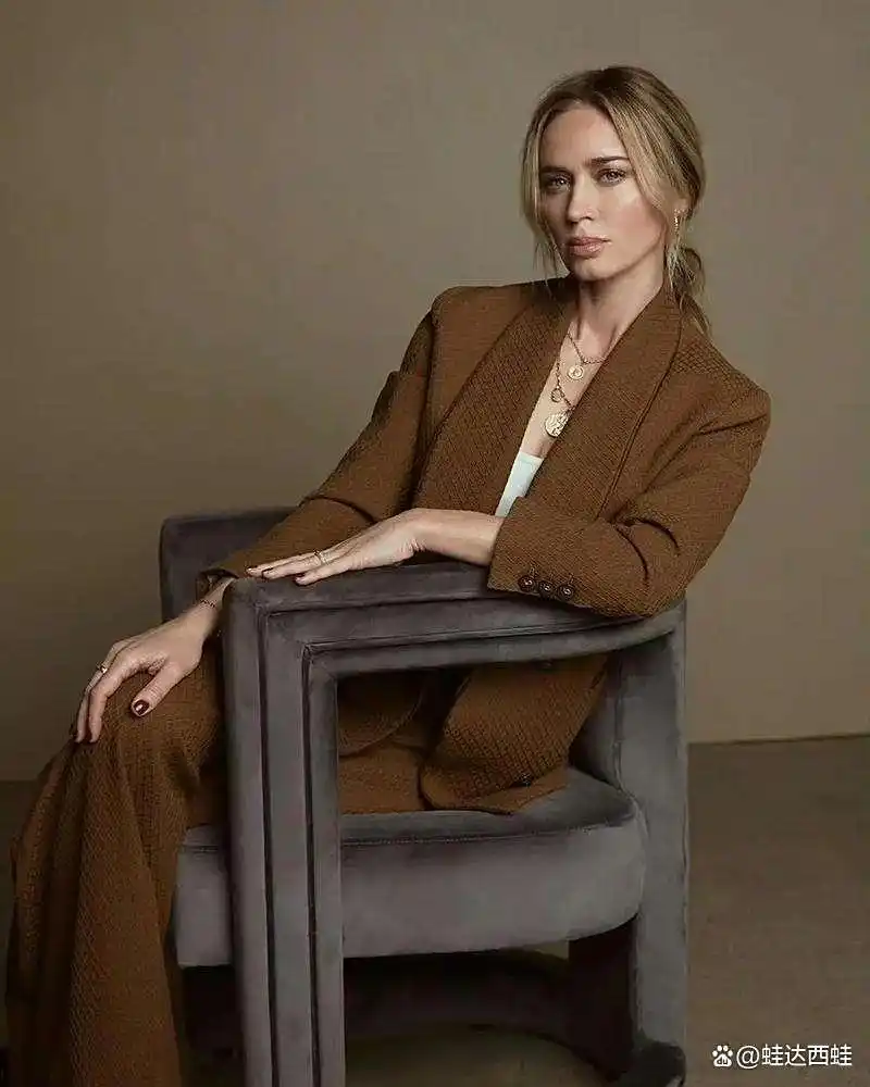 明日边缘2 汤姆克鲁斯 艾米莉布朗特_明日边缘2：生死轮回