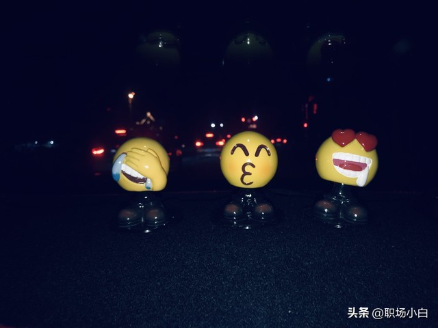开个玩笑_开个玩笑而已不是玩笑_玩笑包装的攻击