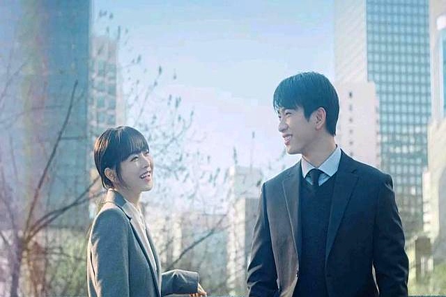 2025韩剧推荐_年度电子榨菜榜单_2025年韩剧推荐