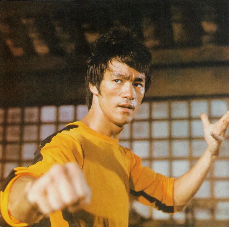杀死比尔:血色全传_杀死比尔 血色全传 昆汀 塔伦蒂诺 暴力美学 复仇 电影史 致敬 李小龙 乌玛 瑟曼