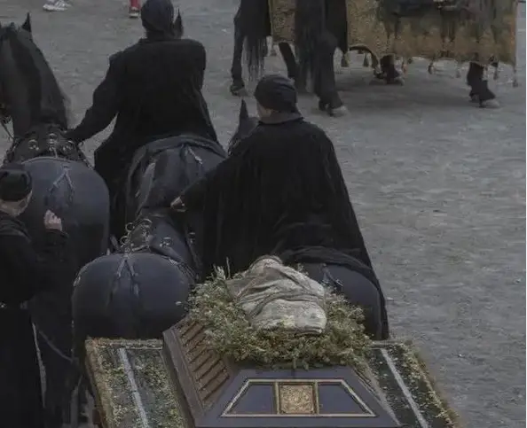 权游 前传 龙族 战争_龙之家族第三季_龙之家族 第二季 剧情分析